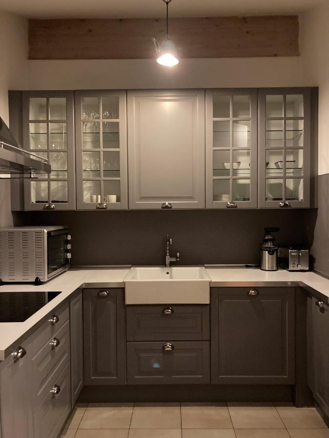 Crystal House Apartment กาวาเลเซ ภายนอก รูปภาพ